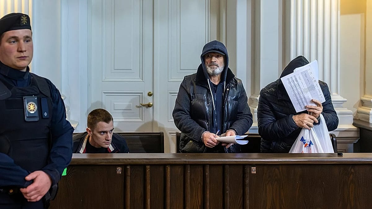 Съдебен процес във Вилнюс: Петима обвинени в изпращане на взривоопасни пратки за руското разузнаване