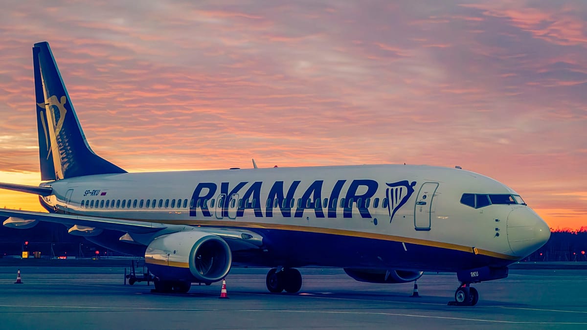 Въздушна блокада: Ryanair зачерква десетки дестинации в Европа през 2026 г.