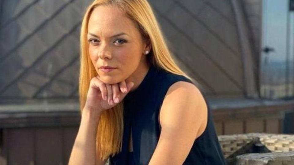 Тайният шпионин в Испания: Йоанна Темелкова излови Зуека в ателието му