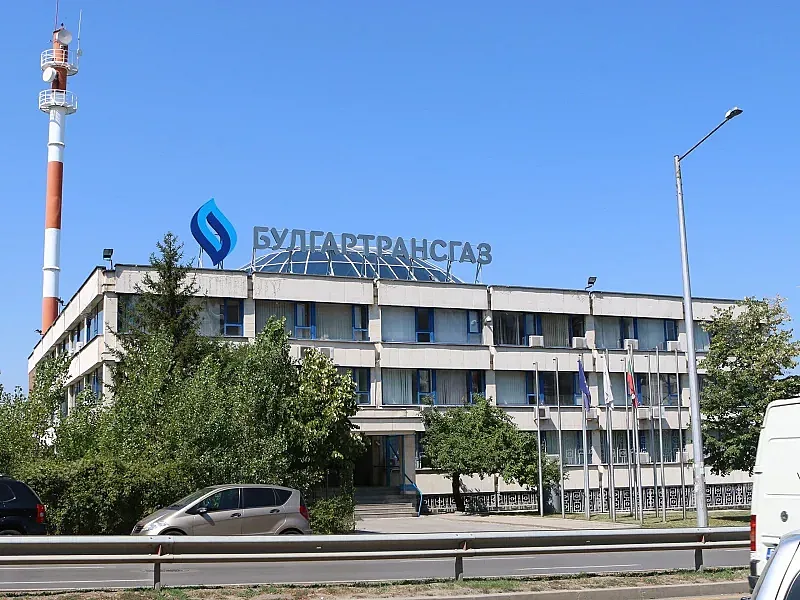 Нова стратегия на Булгартрансгаз: Втечнен газ за енергийна независимост