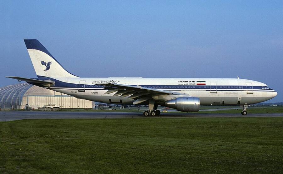 Airbus A300 на Iran Air