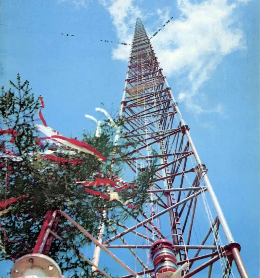 Варшавска радиомачта