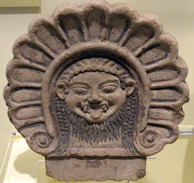 Roof Ornament With Medusa