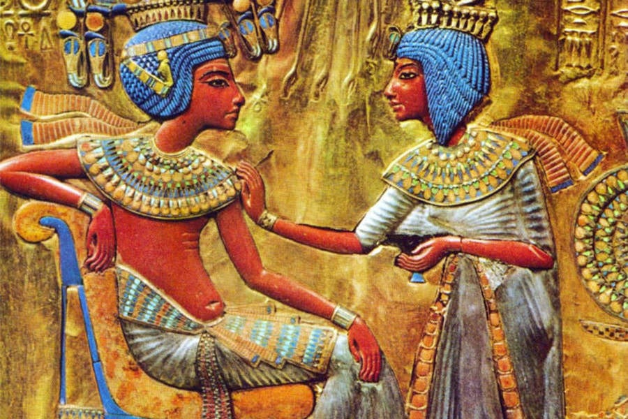 King Tut With Ankhesenamun