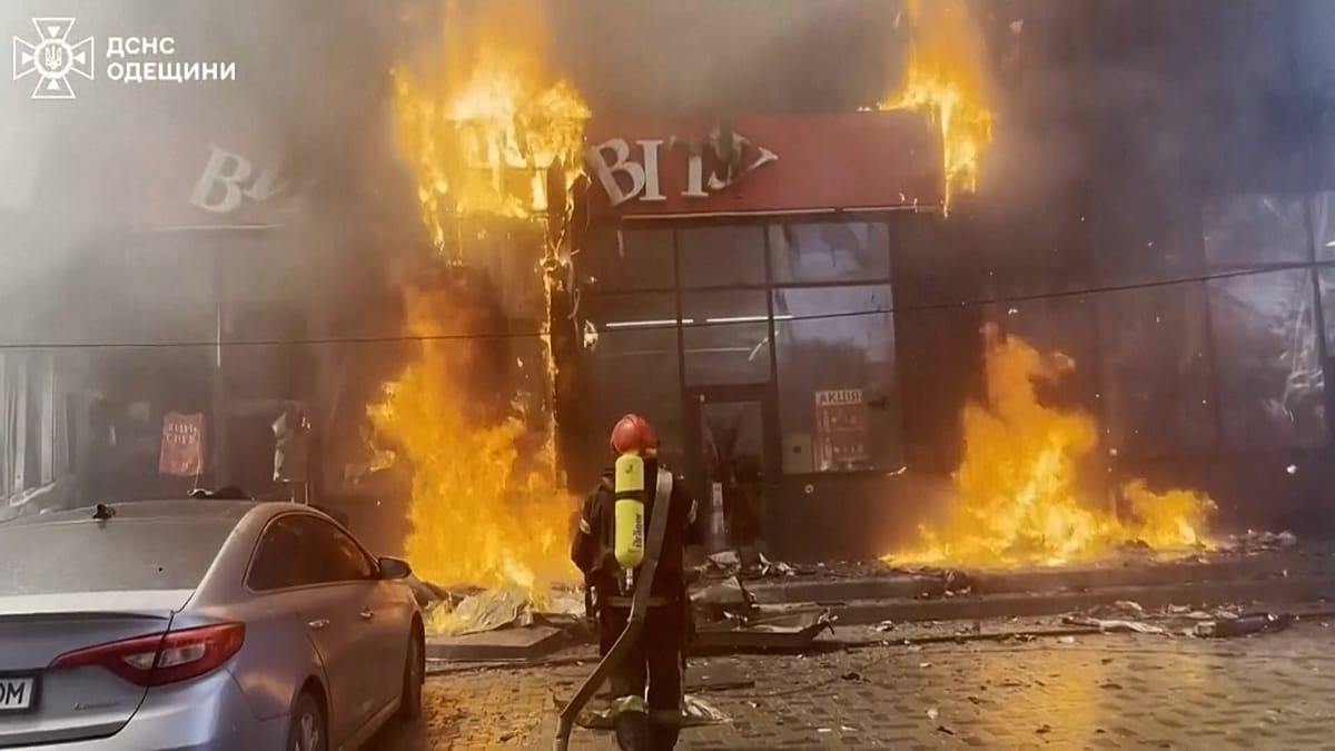 Кървави часове в Одеса: Руски удари разкъсаха спокойствието на града
