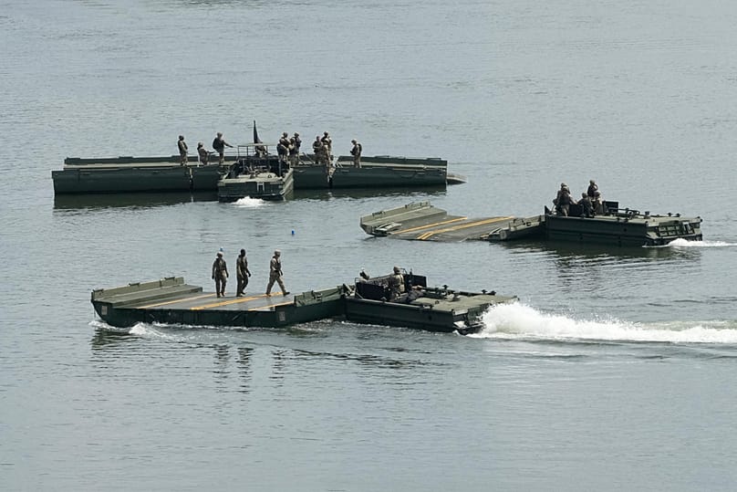Военни учения в Южна Корея