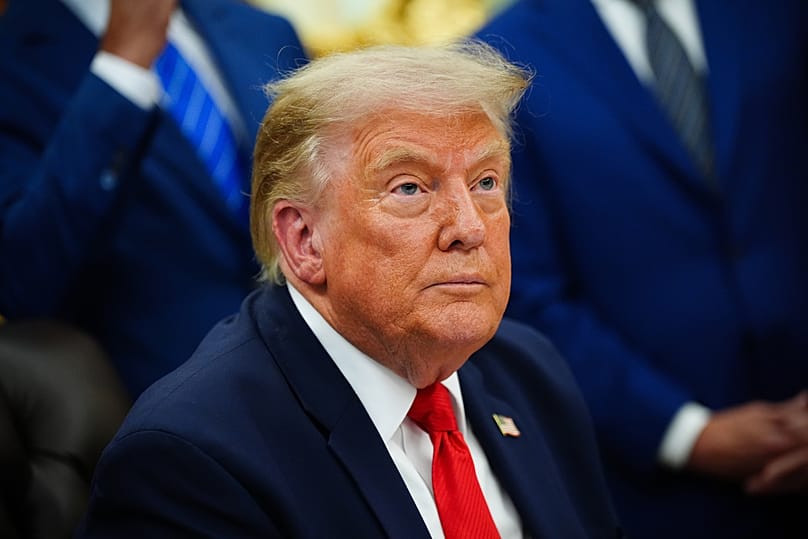 Donald Trump in Oval Office