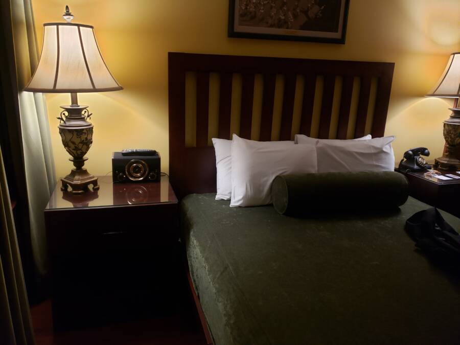 Room In Hotel Apache