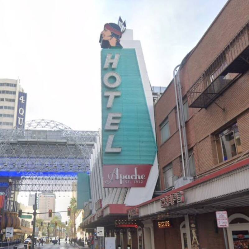 Las Vegas Hotel Apache