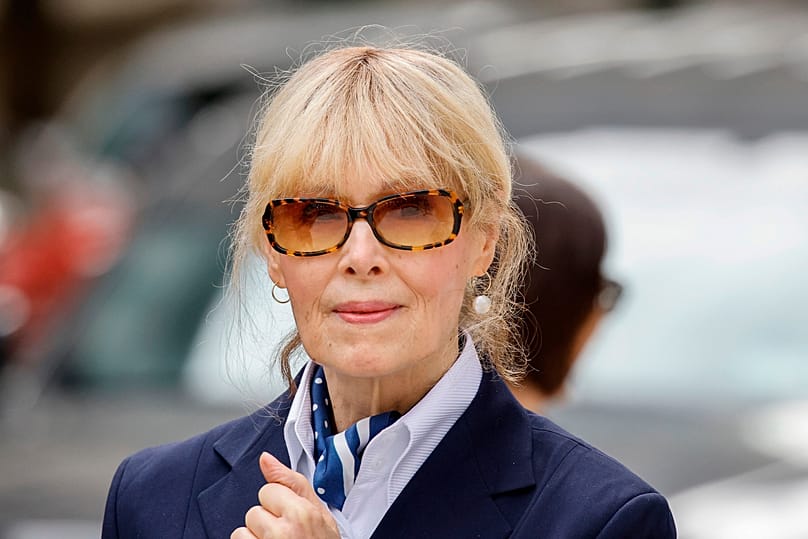 E. Jean Carroll exiting court