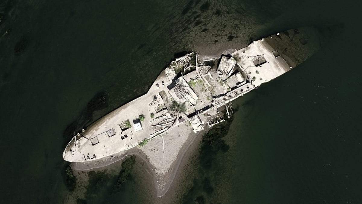 природата разкрива тайните на войната: корабът-призрак от дунав се появява след десетилетия