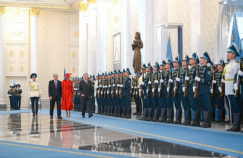 Официално посрещане на крал Филип и кралица Матилда