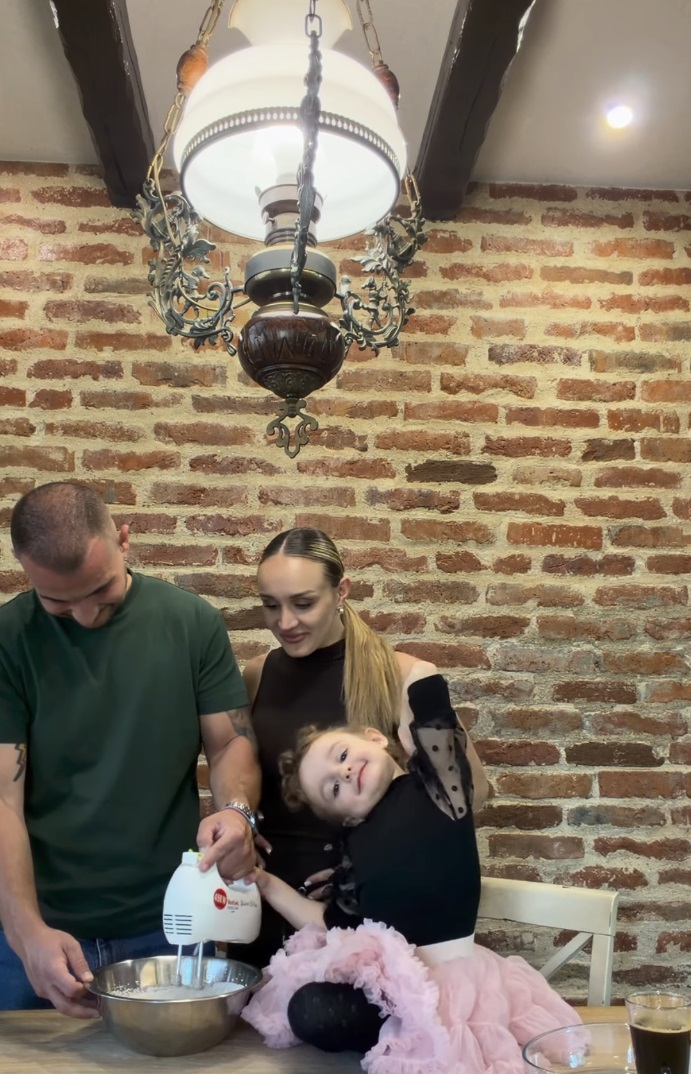 Катрин с родителите
