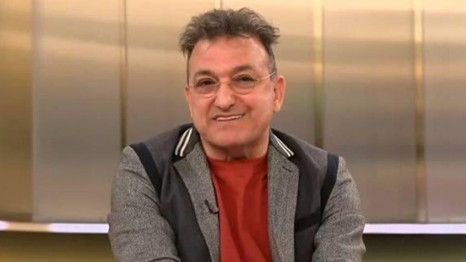 От сцената към платното: Как Зуека търси щастието в цветовете