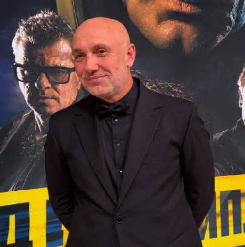 Семеен триумф: Захари Бахаров блесна на премиерата на Под прикритие с порасналите си наследници