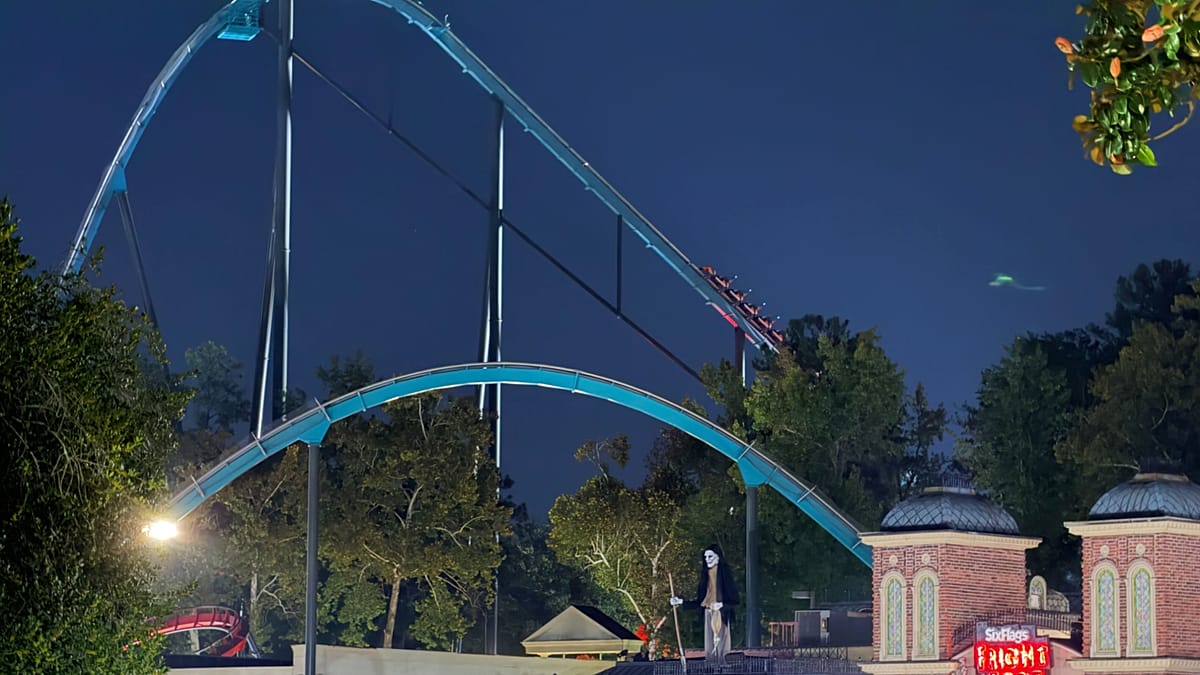 Трагедия в увеселителен парк: Six Flags спира девет атракциона след фатален инцидент